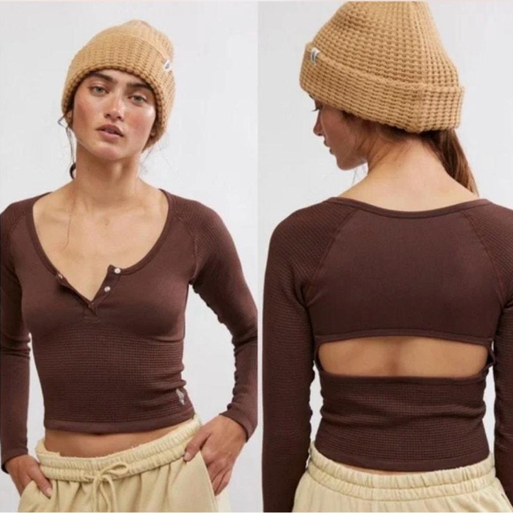 Free People Bail Out Crop Thermal Top in chocolate brown size M/L EUC
